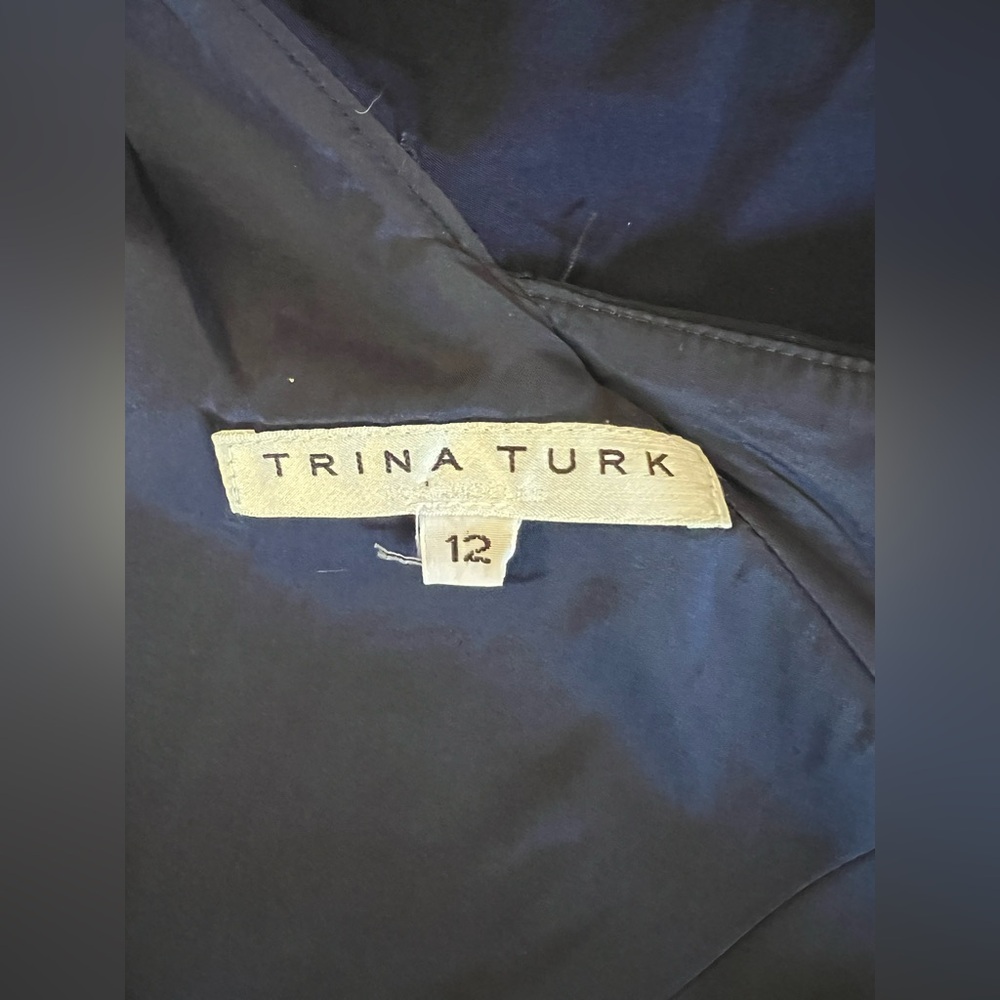 TRINA TURK Indigo Navy Blue One-Shoulder Waterfall Ruffle 12 Gown Special Event - Picture 5 of 13